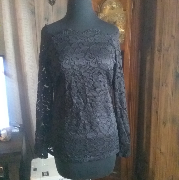 Lace blouse - Picture 1 of 5
